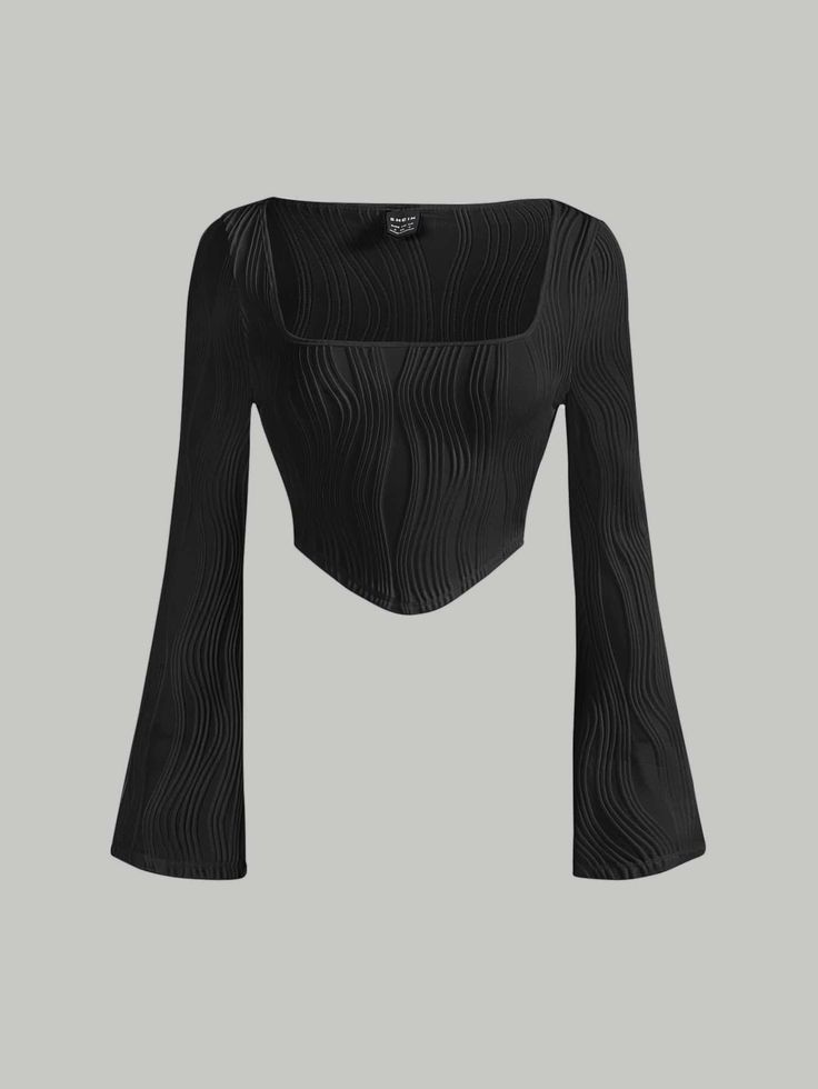 Square Neck Crop Top Outfit, Double Lining Top, Crop Top Long Sleeve Outfit, Square Long Sleeve Top, Edgy Black Long Sleeve Tops, Black Top With Flared Sleeves, Casual Black Long Sleeve Crop Top, Cute Shein Tops, Crop Tops Outfits