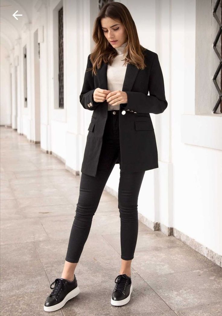 Vinter Mode Outfits, Elegantes Outfit Damen, Blazer Outfits Casual, Blazer Outfits For Women, Western Wear Outfits, Paris Mode, Blazer Outfit, Elegante Casual, Classy Work Outfits