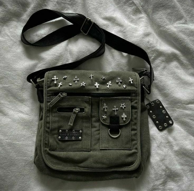 Grunge Bookbag, Goth Messenger Bag, Side Bag Aesthetic, Bookbags Aesthetic, Aesthetic Messenger Bag, Grunge Purse, Vintage Leather Messenger Bag, Y2k Bags, Messanger Bag