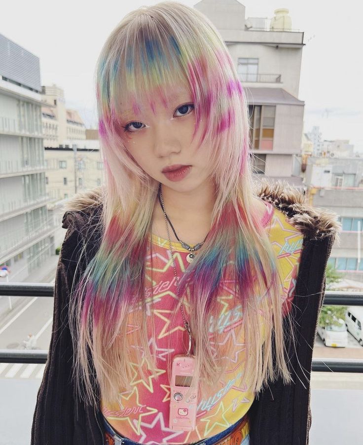 angel bby on Tumblr Harajuku Hair, Rainbow Highlights, Style My Hair, Me And My Friends, Dyed Hair Inspiration, Punk Hair, Pretty Hair Color, Creative Hairstyles, Hair Dye Colors