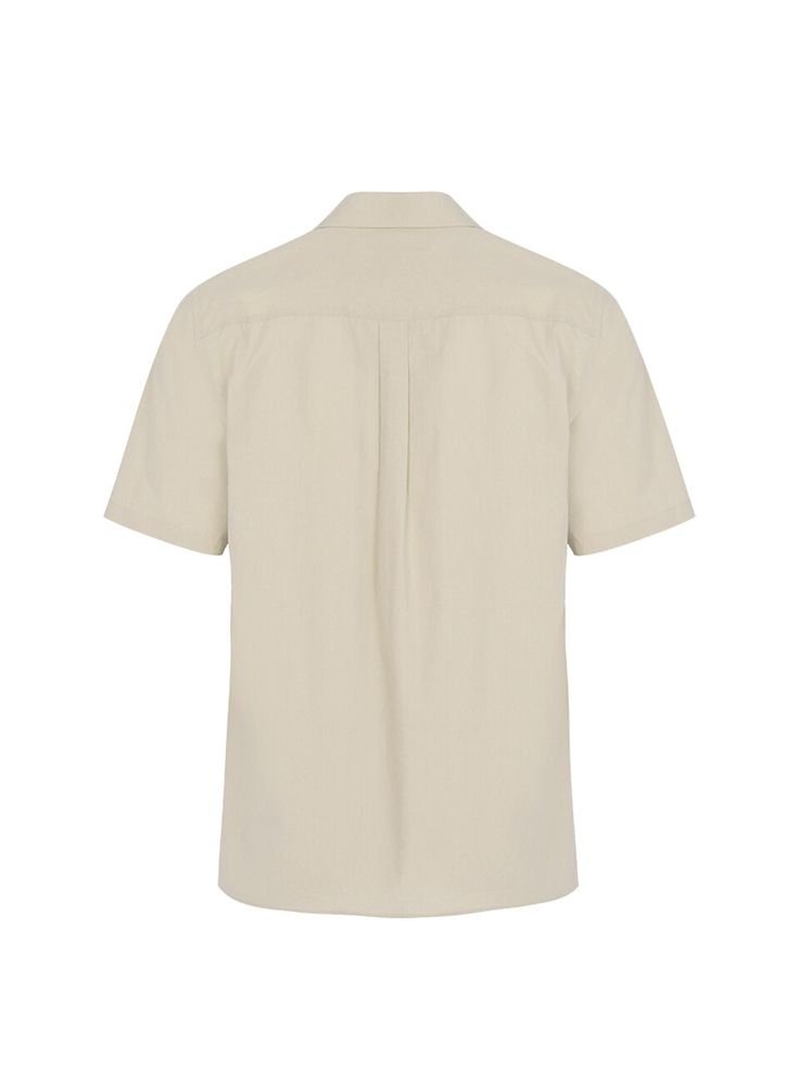 Editor's NotesSOLEW’s shirt gives minimal look with oversized fit and simple design.- Open collar shirt- Button closure- Half sleeves- Oversized fit- Minimal design- Minimized shrinking by washing the fabricMeasurements(in.)S(95) / M(100) / L(105)- Length: 29.1in. / 29.9in. / 30.3in.- Shoulder: 18.3in. / 18.9in. / 19.5in.- Chest: 41.3in. / 43.3in. / 45.3in.- Sleeve: 10.6in. / 11.0in. / 11.4in.*Model Info: 6’1’’ 165.3lbs Fitting Size MComposition & Care- 100% Cotton- Dry clean onlyDesigner- b Relaxed Fit Collared Everyday Shirt, Collared Shirt With Relaxed Fit For Everyday, Relaxed Fit Tops With Collared Neckline In Solid Color, Solid Relaxed Fit Tops With Collared Neckline, Classic Tops With Rolled Sleeves In Relaxed Fit, Solid Collared Neckline Tops With Relaxed Fit, Solid Color Tops With Collared Neckline And Relaxed Fit, Relaxed Fit Shirt With Spread Collar And Button Closure, Everyday Shirt With Lapel Collar And Placket