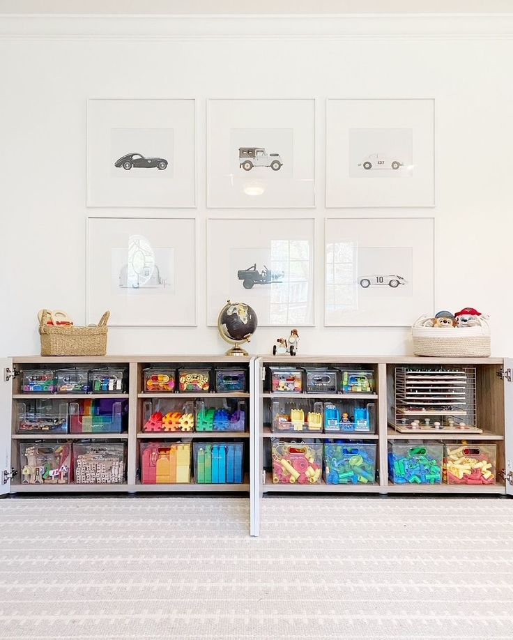 Give your playroom a refresh by clearing out the old and keeping the new organized in a way that just makes sense. Various baskets keeps the guesswork out of finding toys and gives each item a home that isn't the floor! Creative Playroom, Big Kids Playroom, Toy Room Storage, Playroom Organization Ideas, Loft Playroom, Toy Room Organization, Small Playroom, Basement Playroom, Boys Playroom