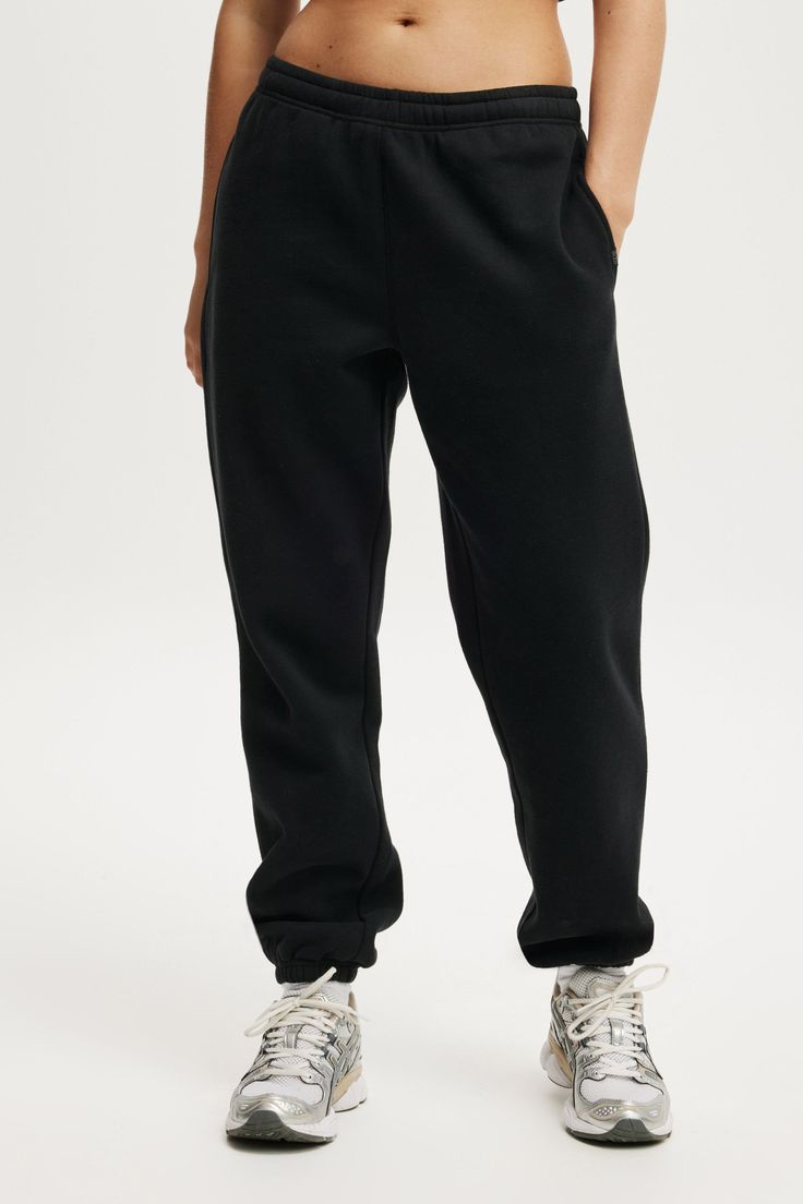 Plush Gym Track PantBody - Plush Essential Gym Sweatpant - BlackCotton On | Women | Clothing | Sweats & Hoodies | SweatpantsCotton On | Women | Clothing | Sweats & Hoodies | SweatpantsCotton On | Women | Clothing | Sweats & Hoodies | Sweatpants Black Sports Sweats With Pockets, Black Sweats With Pockets For Sports, Black Tapered Leg Athleisure Sweatpants, Black Tapered Leg Sweatpants In Athleisure Style, Solid Color Straight Leg Sweatpants, Black Straight Leg Jogging Bottoms, Straight Leg Sweatpants For Sports, Black Straight Leg Bottoms For Jogging, Black Tapered Leg Sweatpants For Gym