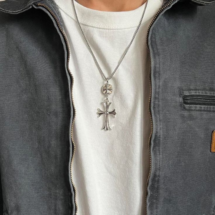 Y2k Grunge Cross Pendant Necklace These Chains Are Unisex! Stainless Steel Chain Brand New Necklace And Rings Aesthetic, Necklaces With Crosses, Cross Jewelry Men, Y2k Mens Accessories, Male Accessories Necklace, Male Silver Jewelry, Y2k Accessories Men, Aesthetic Accessories Men, Male Accessories Aesthetic