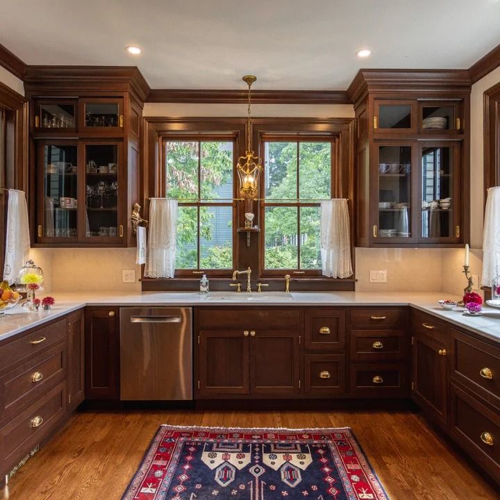 75 Victorian Kitchen Ideas You'll Love - August, 2024 | Houzz Kitchen Historic Home, Kitchen Remodel Victorian House, Victorian Mansion Kitchen, Victorian Home Kitchen Remodel, Victorian Inspired Kitchen, Traditional Victorian House Interior, Kitchen Ideas Victorian House, Victorian Homes Interior Kitchen, Historic Home Kitchen