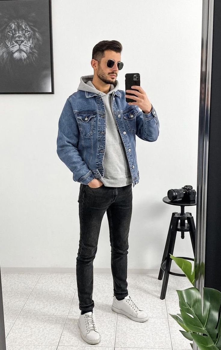 Denim Outfit Men, Mens Winter Fashion Outfits, Mens Business Casual Outfits, Outfit Hombre, Denim Jacket Outfit, Mens Casual Outfits Summer, Men With Street Style, Outfits Hombre, Stylish Men Casual