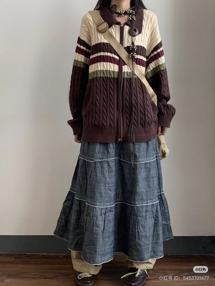 Mori Kei Winter, Winter Japanese Fashion, Frazzled English Woman Outfits, White And Cream Outfit, Cottage Core Winter Outfits, Brown And Blue Outfit, Hobo Outfit, Mori Aesthetic, Cloudy Day Outfit