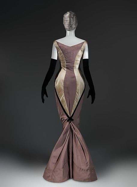 "Diamond" dress (image 5) | Charles James | American | 1957 | silk, synthetic | Brooklyn Museum Costume Collection at The Metropolitan Museum of Art | Accession Number: 2009.300.1015 James Diamond, Fashion 1940s, Charles James, 1920s Flapper Dress, Afternoon Dress, Costume Institute, Vintage Inspiration, Costume Collection, Fashion Catalogue