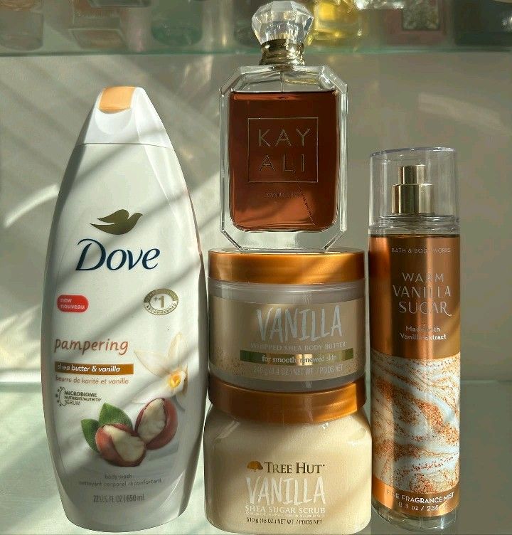 Dove Vanilla, Body Hygiene, Bath And Body Works Perfume, Shower Skin Care, Body Smells, Pretty Skin Care, Bath And Body Care, Body Care Routine, Body Skin Care Routine