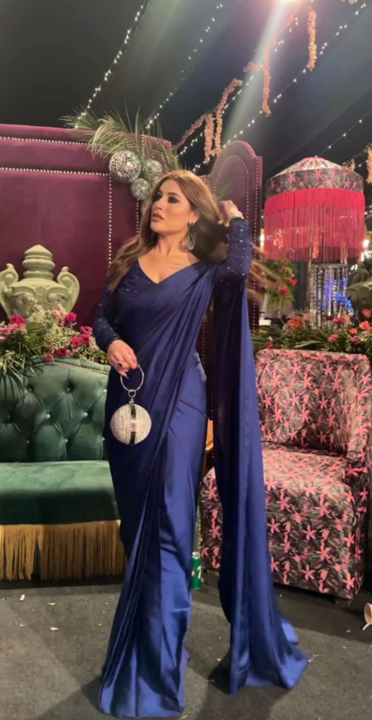 Off Shoulder Saree Jacket, Blue Farewell Saree, Dark Blue Saree For Farewell, Saree Styles For Farewell Classy, Convocation Saree Ideas, Satin Saree Party Wear, Saree Styles For Farewell, Dark Blue Saree, Saree Farewell