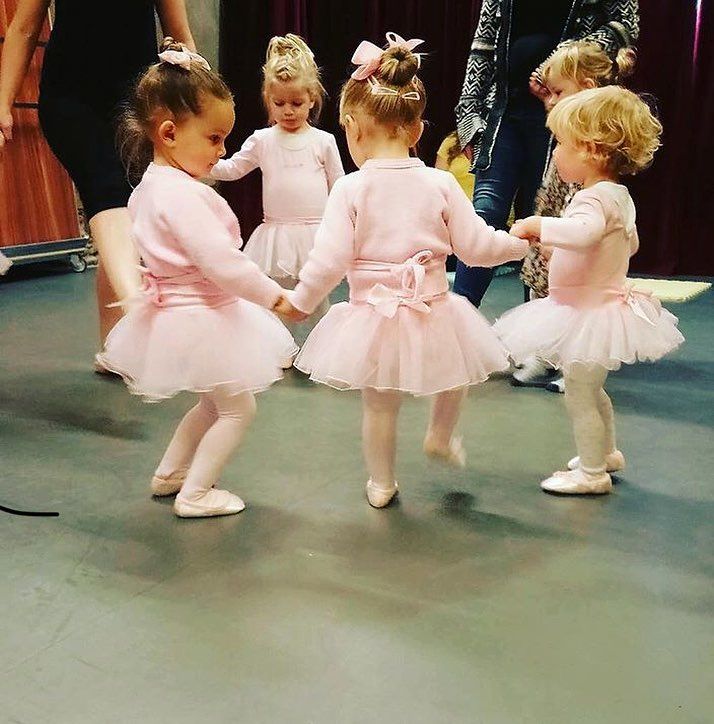 Childhood Ballet Aesthetic, Dance Mom Life, Kids Dancers Aesthetic, Dance Mom Aesthetic, Ballet Teacher Aesthetic, Working With Kids Aesthetic, Dance Teacher Aesthetic, Ballet Baby Girl, Ballet For Kids