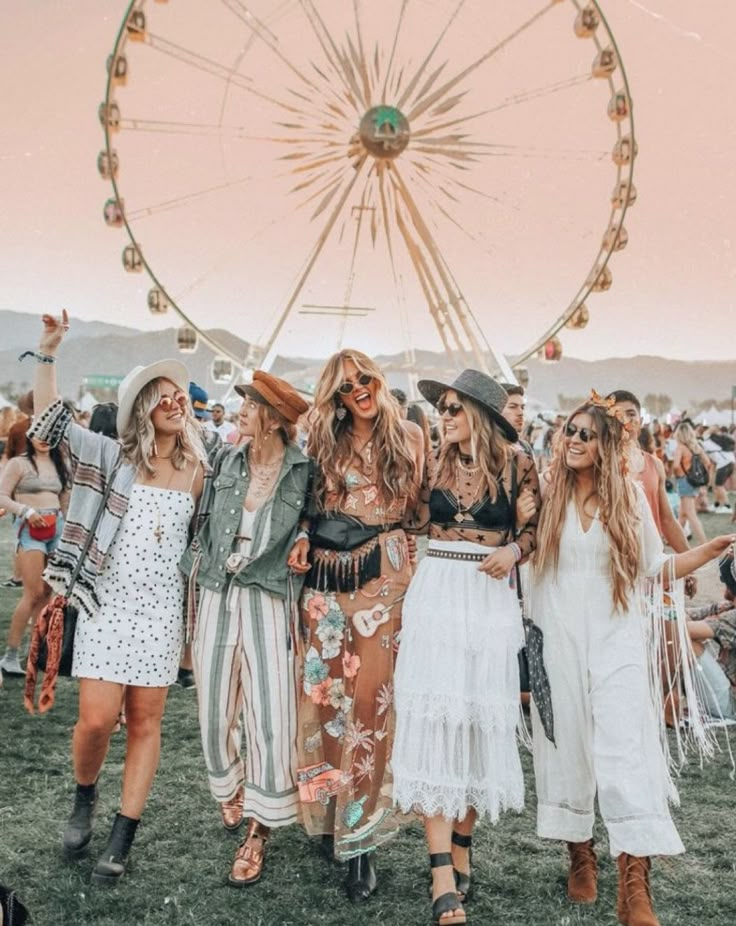 Which Festival Icon Are You? 2019 April Horoscope Coachella Outfit Boho, Mode Coachella, Look Da Festival, Moda Coachella, Best Coachella Outfits, Coachella Theme, Outfit Coachella, Boho Festival Outfit, Coachella Party