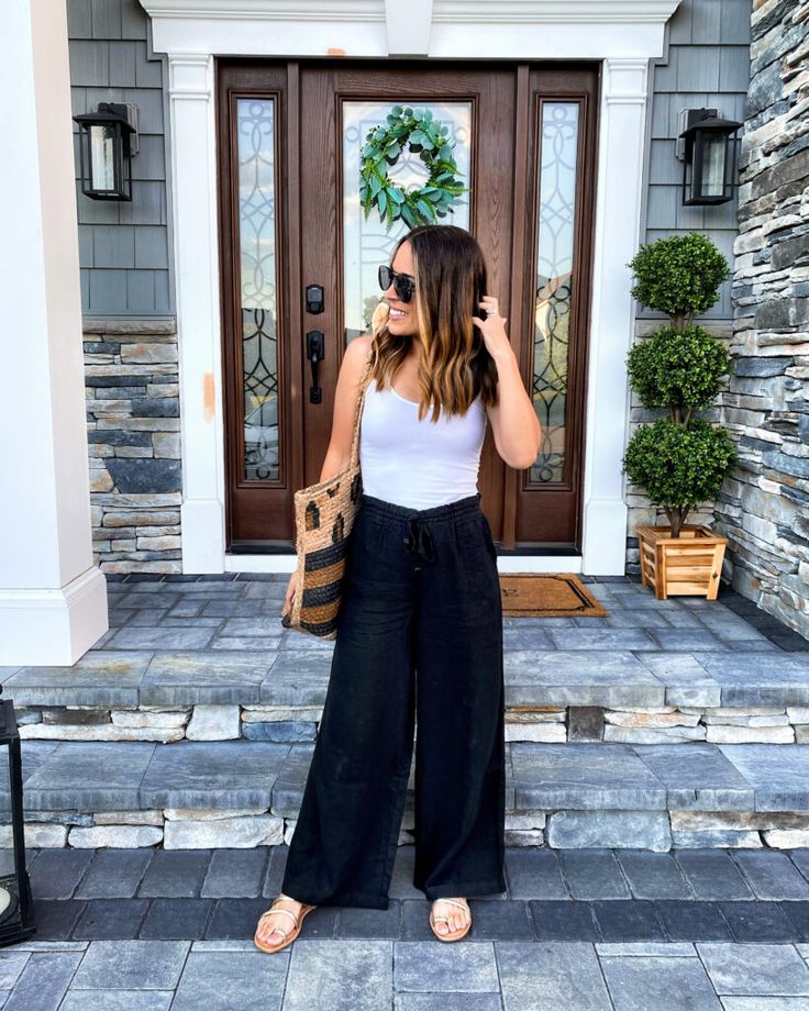 The $15 Linen Pants you NEED for Summer Flowy Pants Outfit Summer, Black Linen Pants Outfit, Wide Leg Linen Pants Outfit, Blue Linen Pants Outfit, Pants Outfit Dressy, Linen Pants Outfit Summer, Flowy Pants Outfit, Linen Pants Style, Black Linen Shirt