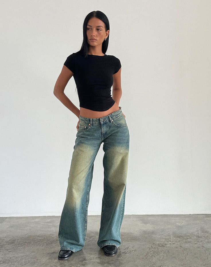 Our Roomy extra wide jeans are a classic must have. Featuring in a mid used green colour, low-waisted fit, wide-leg style, pockets and a zip fly with a button. NOW AVAILABLE IN TWO LEG LENGTHS MODEL WEARS SIZE: W26/34L - MODEL HEIGHT:5'7 - FABRIC CONTENT:80% COTTON 20% RECYCLED COTTON Low Rise Jean, Summer Bodycon Dress, Black Satin Dress, Bandeau Dress, Wide Jeans, Body Con Skirt, Green Colour, Low Rise Jeans, Denim Flares