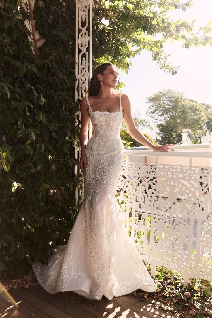 Leah Da Gloria Boheme | Poppy Wedding Dress Check more at https://beautyfashionideas.com/bridal/leah-da-gloria-boheme-poppy-wedding-dress/ Poppy Wedding Dress, Poppy Wedding, Leah Da Gloria, Classy Wedding Dress, Pretty Wedding Dresses, Cute Wedding Dress, Neutral Bedroom, Dream Wedding Ideas Dresses, Dreamy Wedding