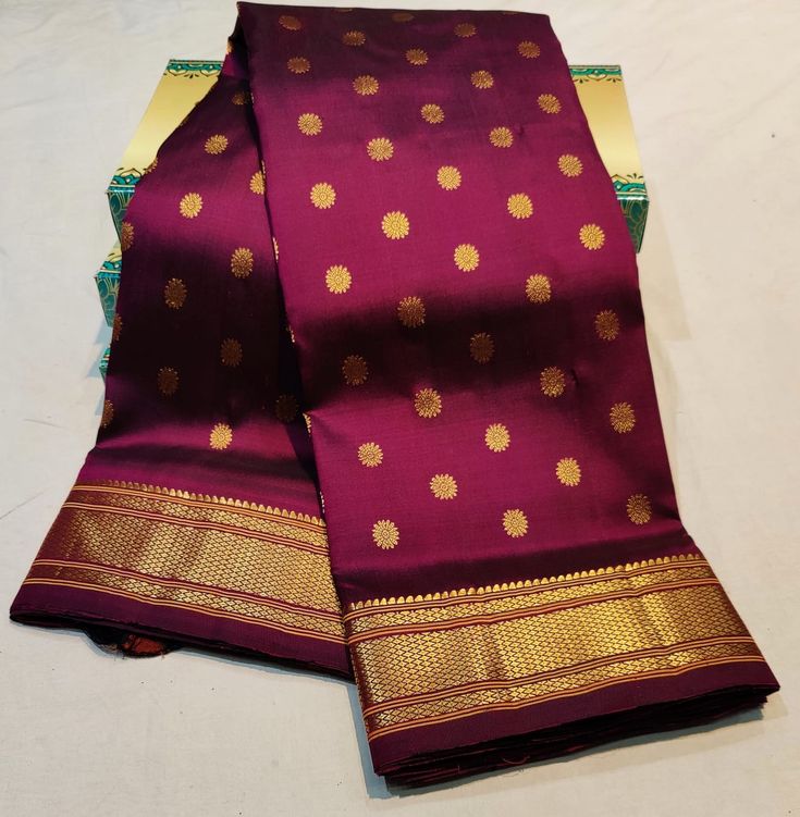 Direct Buy From Manufacturer For Order/Bookings Contact On +91 8446646686 #paithani #puresilk #handloom Kalanjali Paithani, Saree Color Combinations, Blouse Designes, Saree Shoot, Indian Closet, Western Jewellery, Wine Colour, Indian Bedroom Decor, Kanjivaram Sarees Silk