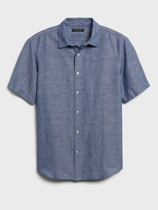 Untucked Slim-Fit Linen-Cotton Shirt | Banana Republic Fitted Linen Shirt With Spread Collar, Linen Shirt For Business Casual In Summer, Slim Fit Linen Top With Spread Collar, Fitted Linen Top For Casual Gatherings, Classic Slim Fit Linen Top, Slim Fit Linen Summer Tops, Classic Linen Slim Fit Tops, Slim Fit Linen Tops For Summer, Linen Tops For Business Casual In Summer