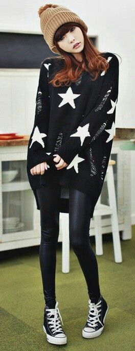 Kfashion | ignore the chopstick legs xD Chopstick Legs Outfit, Starry Sweater, Asian Fashion Trends, Korea Street Style, Legs Outfit, Girl's Swag, Style Scrapbook, Second Account, Korean Fashion Women