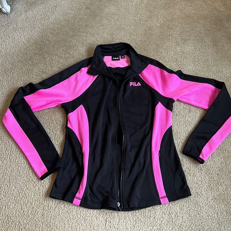 Never Worn Size Medium Pink And Black Pink Sports Track Jacket With Long Sleeves, Pink Stretch Track Jacket For Sports, Pink Sporty Long Sleeve Outerwear, Pink Fitted Track Jacket Athleisure Style, Pink Athleisure Outerwear With Long Sleeves, Pink Fitted Athleisure Track Jacket, Fitted Pink Athleisure Track Jacket, Pink Long Sleeve Athleisure Outerwear, Pink Fitted Track Jacket For Sports