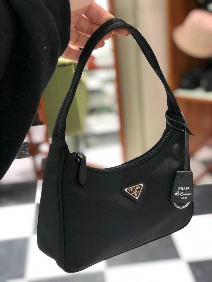 Prada Re Edition 2000, Prada Mini Bag, Mini Bag Black, Prada Re Edition, Trendy Purses, Luxury Bags Collection, Expensive Handbags, Girly Bags, Cute Handbags