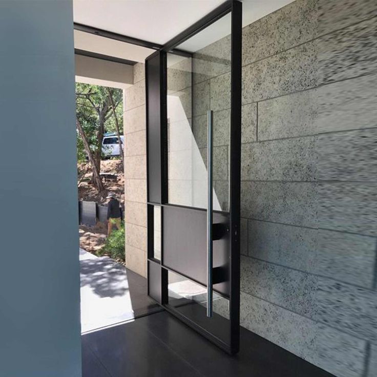 IWD pivot-door-steel-entrance-modern-clean-friendly-square-top-black-cid-pv024-clear-glass-long-handle Steel Pivot Door, Doors Pivot, Pivot Hinge, Outdoor Scenery, Door Handles And Locks, Iron Entry Doors, Pivot Door, Smart Glass, Steel Windows