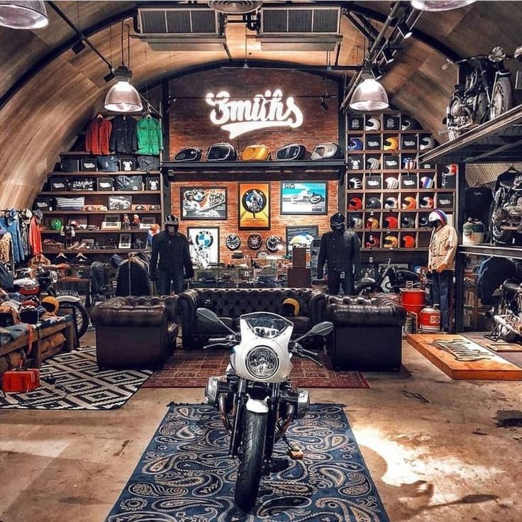 a motorcycle is parked in the middle of a shop