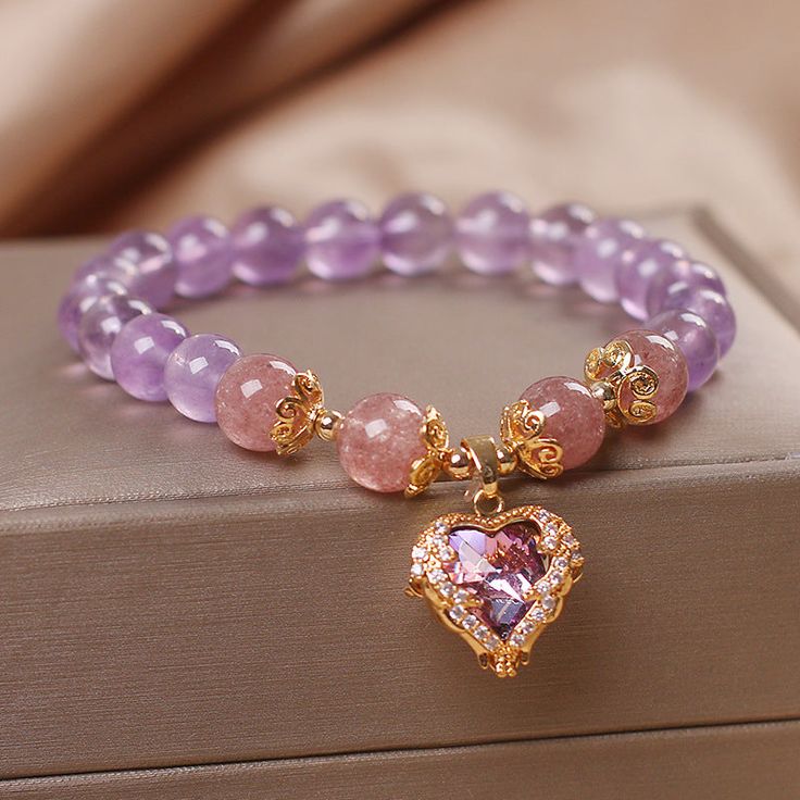 Handmade Bracelets Tutorial, Improve Self Confidence, Amethyst Bracelet, Gorgeous Bracelet, Bracelet Tutorial, Handmade Bracelet, Light Purple, Free Gifts, Beautiful Jewelry