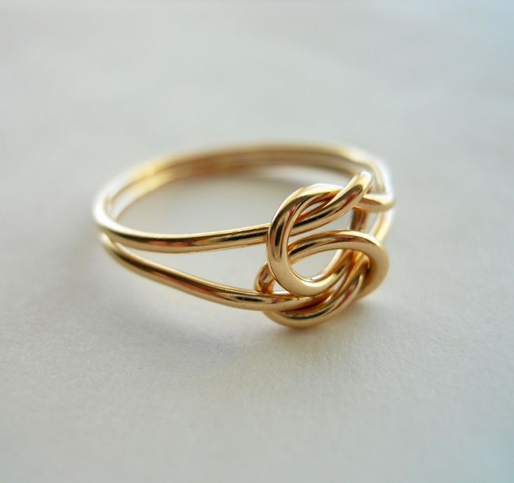 birthday gift anyone? or christmas. or easter. or just because. | Love Knot 14K Gold Filled Ring. $29.00, via Etsy. Twisted Gold Ring For Gift, Love Knot Ring, Infinity Ring, Knot Ring, Gold Filled Ring, Love Knot, Rings Simple, Gold Gold, Bling Bling