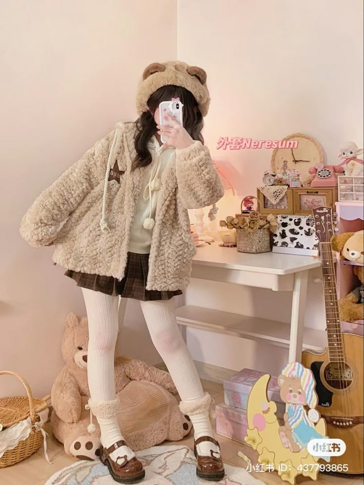 Bear Aesthetic Outfit, Cute Bear Outfits, Bear Outfit Aesthetic, Winter Kawaii Outfits, Kawaii Fall Outfits, Kawaii Winter Outfits, Soft Egirl Outfits, Kawaii Clothes Outfits, Kawaii Boy Outfits