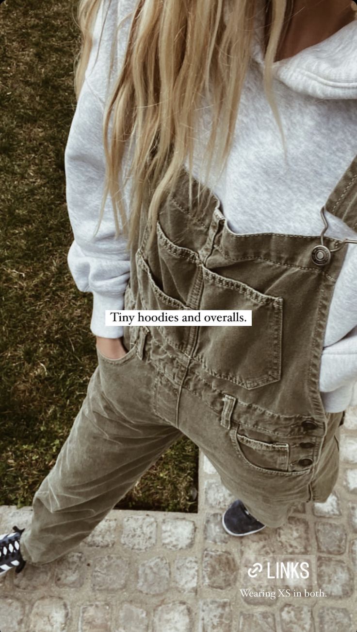 Overalls With Uggs, Hoodie Under Overalls, Free People Ziggy Overalls Outfits, Flowy Overalls Outfit, Ziggy Overalls Outfit, Overalls With Hoodie, Winter Overalls Outfit, Green Overalls Outfits, Overalls Outfit Winter