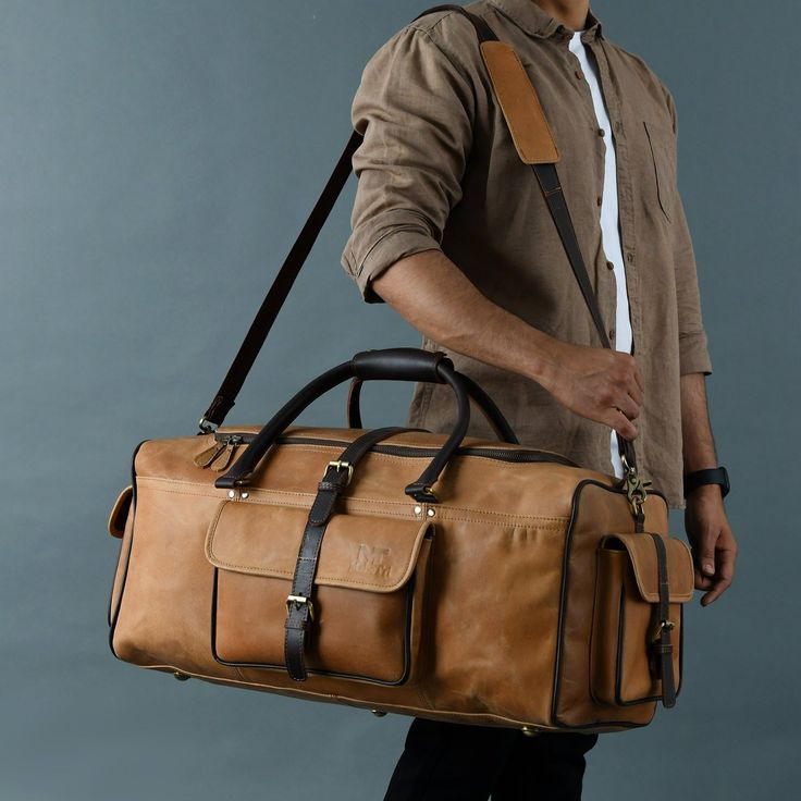 Leather Duffel Bags Buffalo Bag, Travel Duffel Bag, Leather Duffel Bag, Travel Necessities, Leather Duffel, Leather Duffle Bag, Mens Wallet, Leather Duffle, Travel Duffel