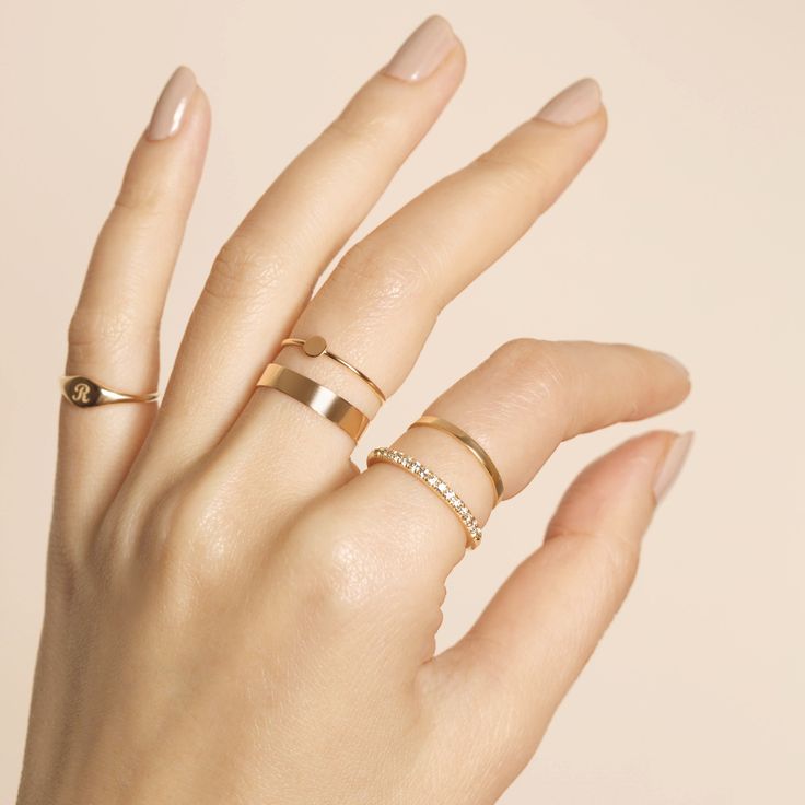 Mini Pinky Signet Ring Rings For Women Simple, Hand Jewelry Rings, Pinky Signet Ring, Expensive Taste, Gold Ring Designs, Fashion Ring, Hand Jewelry, Gold Accessories, Girly Jewelry