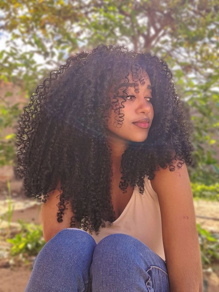 Natural Curly Hair Cuts, Pelo Afro, Beautiful Curly Hair, Natural Curls Hairstyles, Hairdos For Curly Hair, Curly Hair Inspiration, Curly Girl Hairstyles, Coily Hair, Curly Hair Cuts