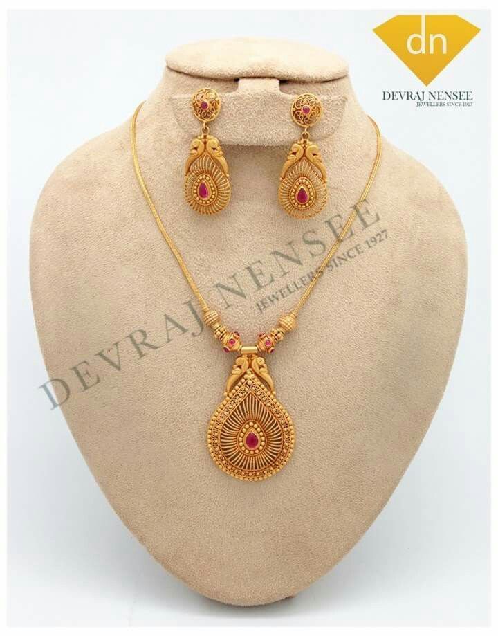 Rakhi Craft, Gold Rakhi, Dollar Chain, Silver Rakhi, Gold Jewels Design, Rakhi Design, Gold Necklace Indian, Gold Jewelry Simple Necklace, Gold Necklace Indian Bridal Jewelry