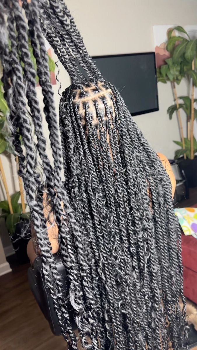 Twisted Hair, Braided Hairstyles For Black Women Cornrows, Cute Braided Hairstyles, Box Braids Hairstyles For Black Women, Cute Box Braids Hairstyles, Braided Cornrow Hairstyles, Quick Braided Hairstyles, Protective Hairstyles Braids, Braided Hairstyles For Teens