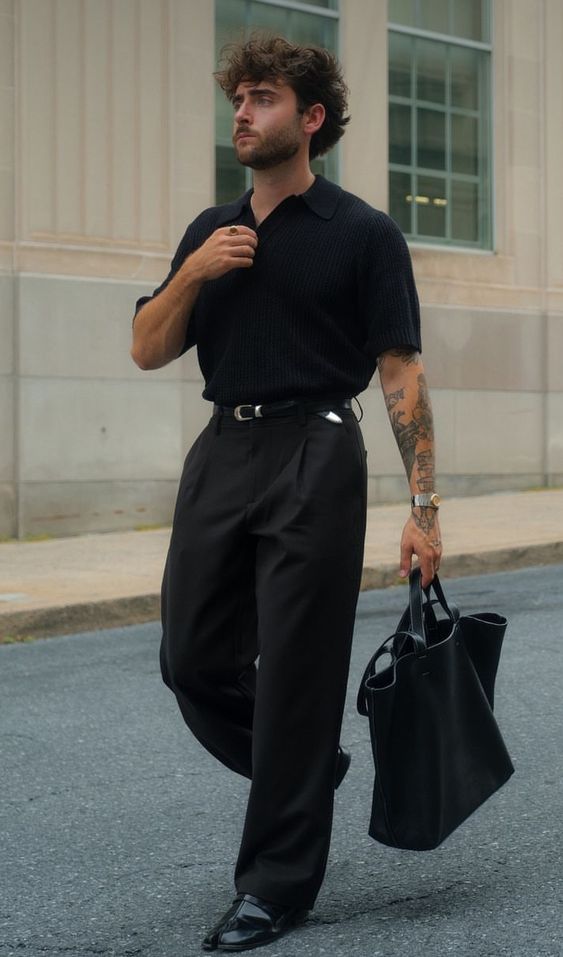 La Street Style Mens, Sopranos Outfit Ideas Men, Mens Nightclub Outfit, Black Outfit Inspiration, Aesthetic 2025, Face Ideas, Digital Wardrobe, Black Outfit Men, Streetwear Inspiration