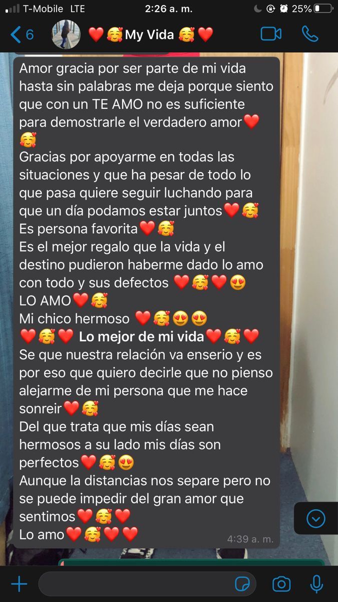 the text is written in spanish and has been changed to say it's love