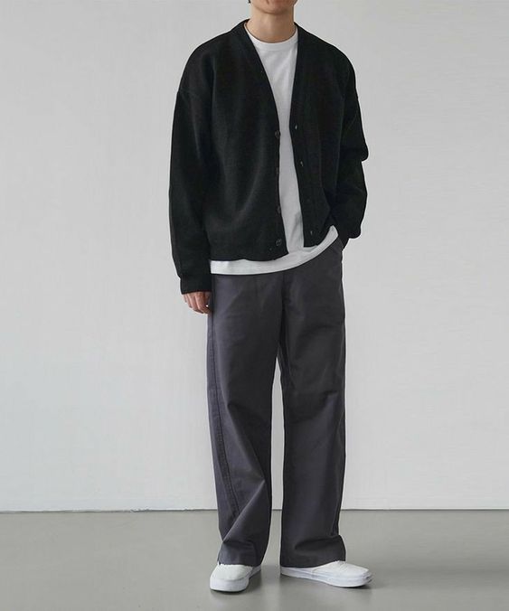 Boys Outfit Ideas Casual, Men Korean Outfit, Mens Minimalist Fashion, Mens Korean Fashion, Casual Dark Academia, Korean Street Fashion Men, Minimalist Fashion Men, Street Style Outfits Men, Mens Casual Dress Outfits