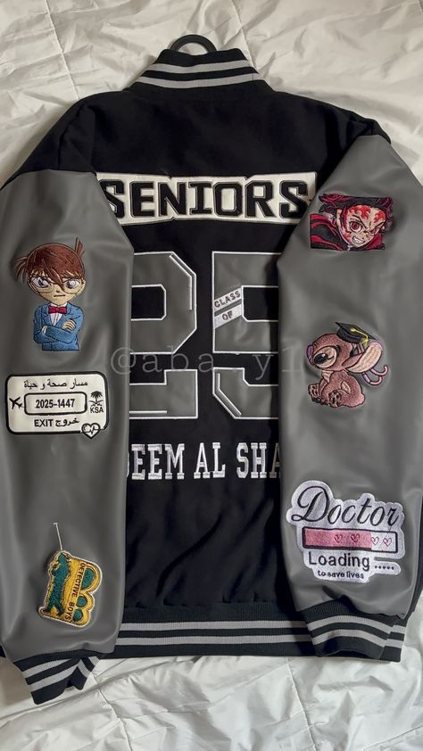 Senior Jackets Design Ideas, Senior Jacket Ideas, Seniors Jacket, Senior Hoodies Design Ideas, Senior Jackets Patches, Senior Hoodies, Hoodies Design Ideas, Prom Jacket, Senior Sweatshirts