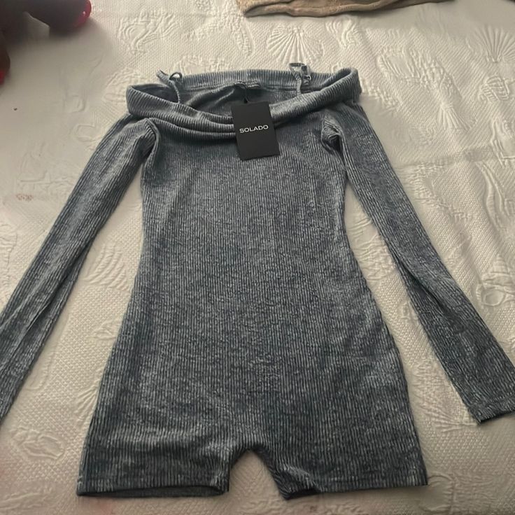 This Is Brand New And Still Has The Tag. It Is Off The Shoulders And I Would Estimate To Fit A Size 3-6. It Says Size Small But It Stretches. The Material Is Soft And Warm And The Shorts Are A Good Length.(I’m 5’3). I Am Taking Offers As Well:) Spandex Romper, Jumper Suit, Off The Shoulder Jumper, Linen Overalls, Cotton Overalls, Tank Romper, Strapless Romper, Pink Rompers, Linen Jumpsuit