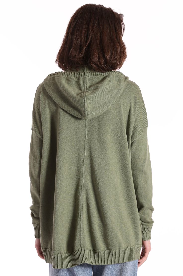 This relaxed conversational piece comes in multiple color options and is designed with a front zipper for easy layering. Meant to fit oversized. Product Specifications: 95% Cotton / 5% Cashmere Size O/S Dry Clean or Hand Wash ONE SIZE LENGTH 26 1/2 ACROSS CHEST 26 SLEEVE LENGTH 31 1/2 Garden Grove, Multiple Color, Zip Hoodie, Front Zipper, Heathers, Heather Grey, Color Options, Layering, Cashmere