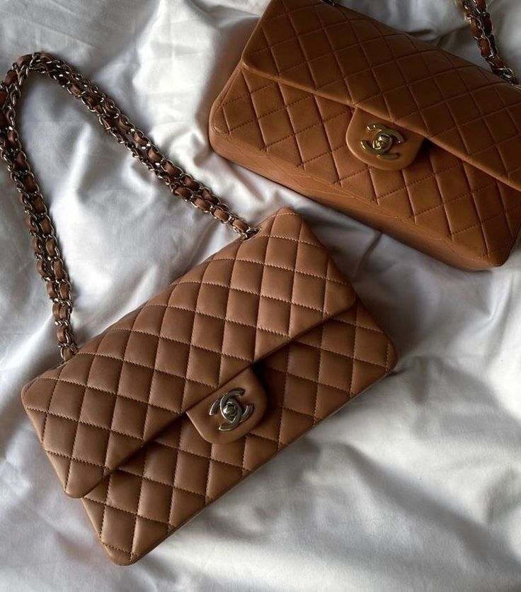 Brown Chanel, Chanel Bag Classic, Caramel Delights, Chanel Classic Flap Bag, Chanel Lover, Luxury Bags Collection, Classic Flap Bag, Stylish Handbags, Design Dresses