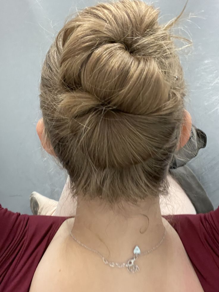 Ballet Braid Bun, Balanchine Bun, Hairstyles For Ballet, Dance Recital Hairstyles, Ballet Bun Hairstyles, Bun Styles For Long Hair, Ballet Bun Tutorial, Recital Hairstyles, Ballet Buns