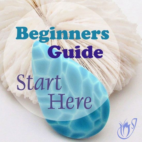 the beginner's guide to start here is in front of a ball of yarn