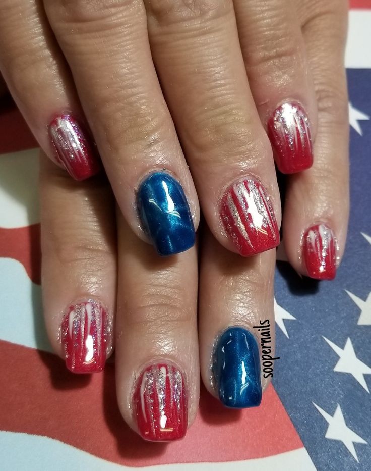 Memorial Day Nails Nail Designs Memorial Day, Usa Nails Designs, Nails For Memorial Day, Labor Day Nails Designs, Veterans Day Nails, Labor Day Nail Designs, Memorial Day Nail Ideas, Memorial Day Nails Gel, Memorial Day Nails Red White Blue