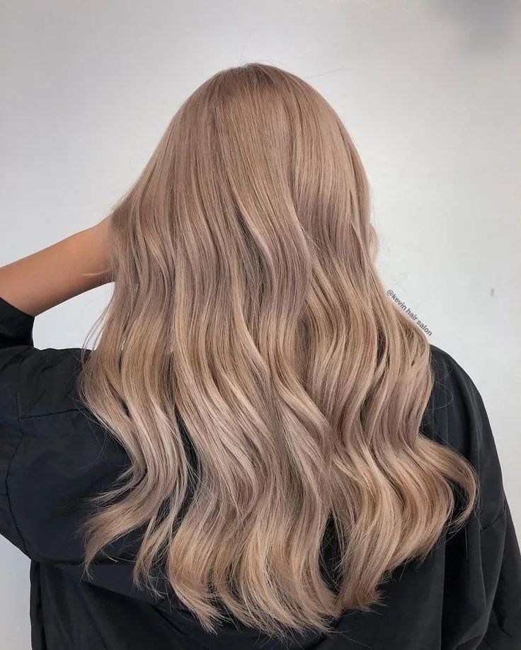 Balayage Colors, Beige Hair Color, Expensive Brunette, Champagne Hair, Hair Color Asian, Beige Hair, Hair Milk, Dark Blonde Hair, Blonde Hair Inspiration