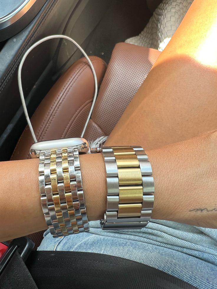 Bracelets Stacked With Apple Watch, Iwatch With Bracelets, Silver Bracelet Strap Apple Watch Band For Everyday, Luxury Metal Bracelet Apple Watch Band, Silver Metal Bracelet Strap Apple Watch Band, Gold And Silver Watch, Apple Watch Fashion, Apple Watch Bracelets, Apple Band