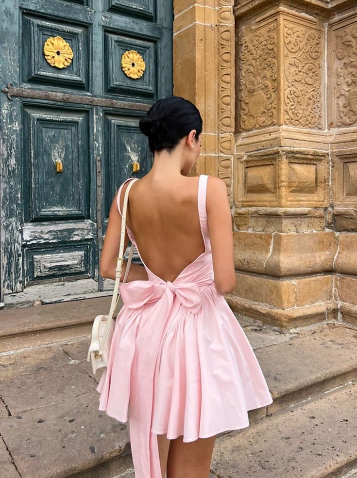 Mode Zendaya, Mini Gown, Mini Homecoming Dresses, Ballet Fashion, Prom Dresses Vintage, Backless Mini Dress, A Line Prom Dresses, Birthday Party Dress, Hoco Dresses