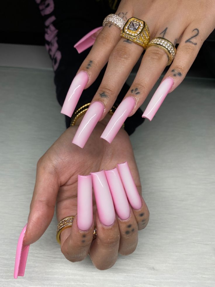 Tear Drop Rings, Nail Short, Toe Spacers, Colored Acrylic Nails, Glow Nails, Dope Nail Designs, Exotic Nails, Long Acrylic Nails Coffin, Acrylic Nails Coffin Pink