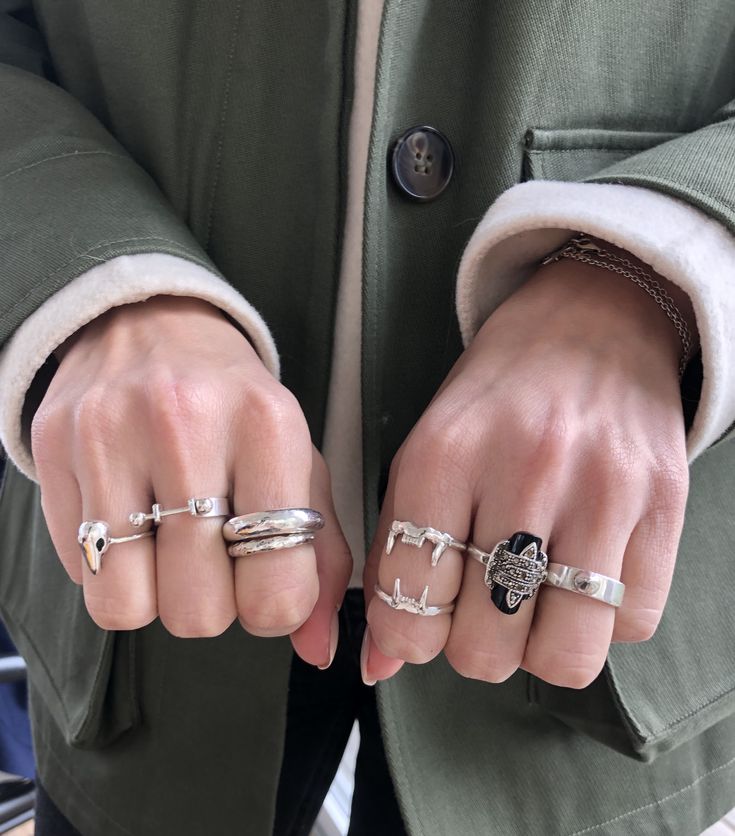 Masculine Rings Aesthetic, Men’s Jewelry Aesthetic, Masc Rings, Masc Jewelry, Masculine Jewelry, Styling Jewelry, Nail Ring, Dope Jewelry, Classy Jewelry